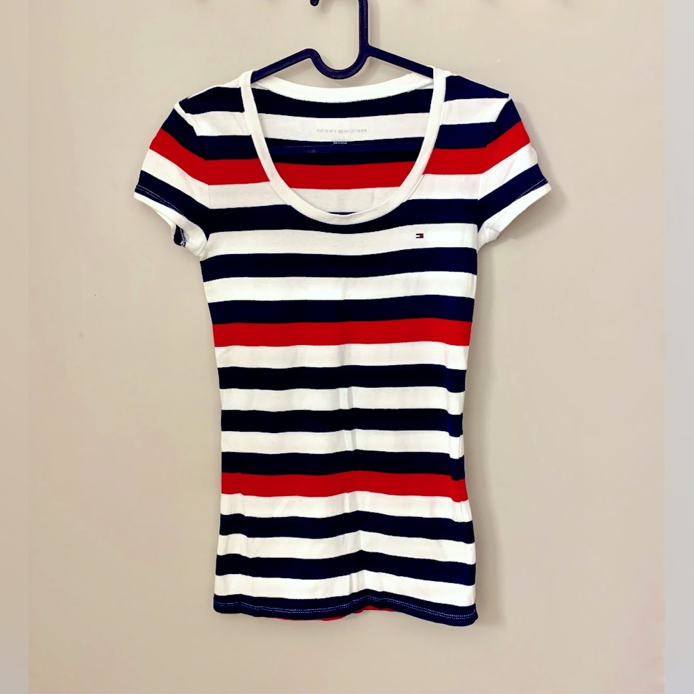 Tommy Hilfiger T Shirt